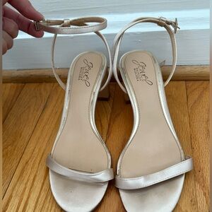Mischka Badgley wedding shoes size 7